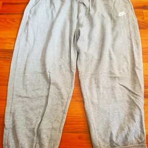 nike sweats